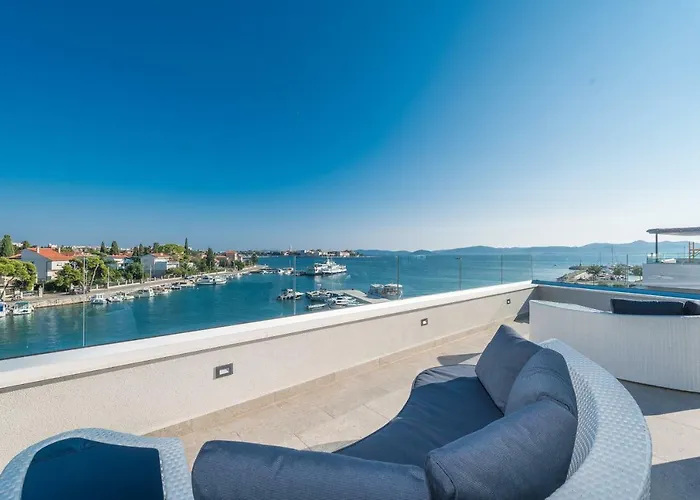 Apartment Luxury Penthouse Cosmacendi *