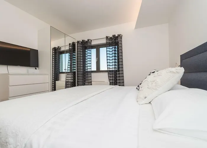 Apartment Luxury Penthouse Cosmacendi