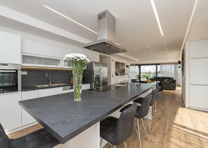 Luxury Penthouse Cosmacendi Apartment *